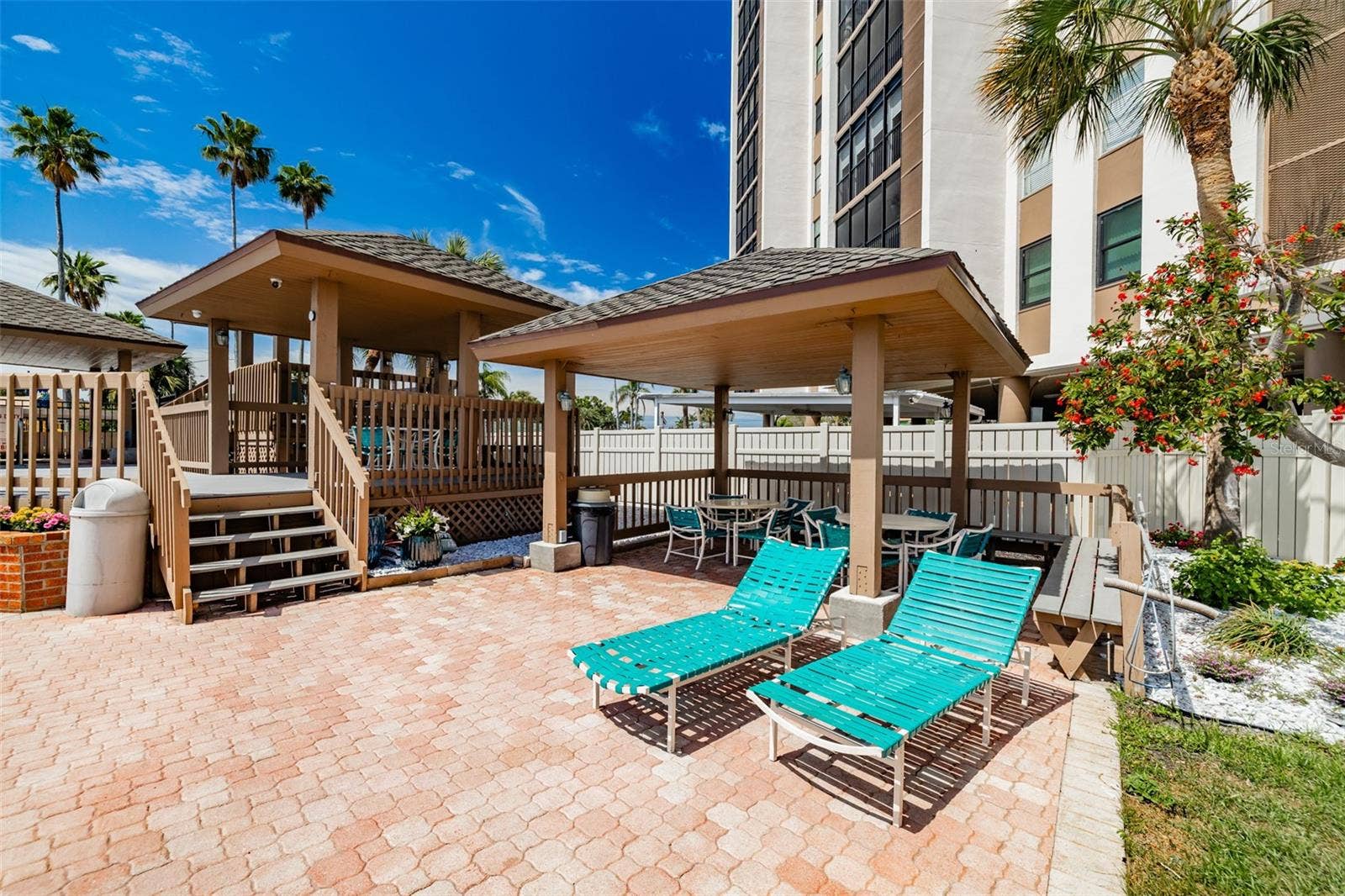 10355 PARADISE BOULEVARD, #511, Treasure Island, FL 33706 10355 PARADISE BOULEVARD, #511, Treasure Island, FL 33706
