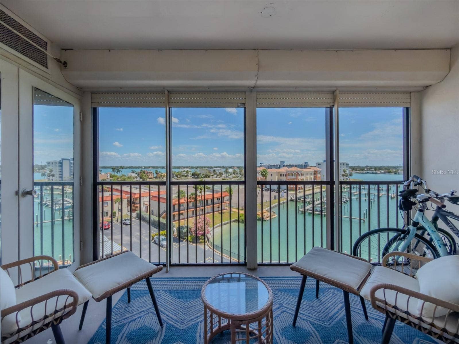 10355 PARADISE BOULEVARD, #511, Treasure Island, FL 33706 10355 PARADISE BOULEVARD, #511, Treasure Island, FL 33706