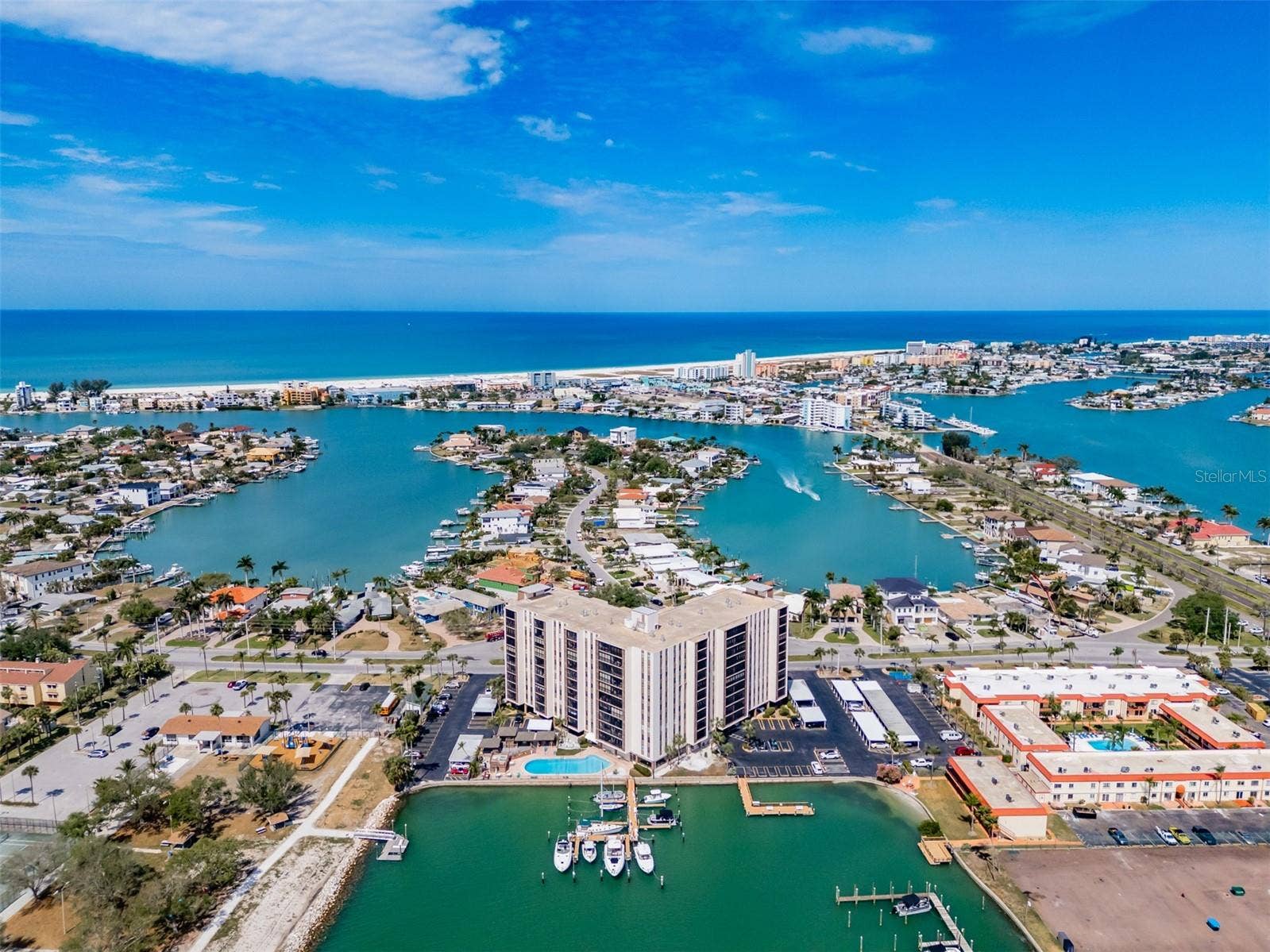 10355 PARADISE BOULEVARD, #511, Treasure Island, FL 33706 10355 PARADISE BOULEVARD, #511, Treasure Island, FL 33706