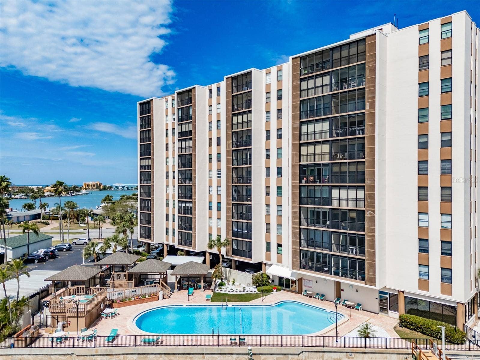 10355 PARADISE BOULEVARD, #511, Treasure Island, FL 33706 10355 PARADISE BOULEVARD, #511, Treasure Island, FL 33706