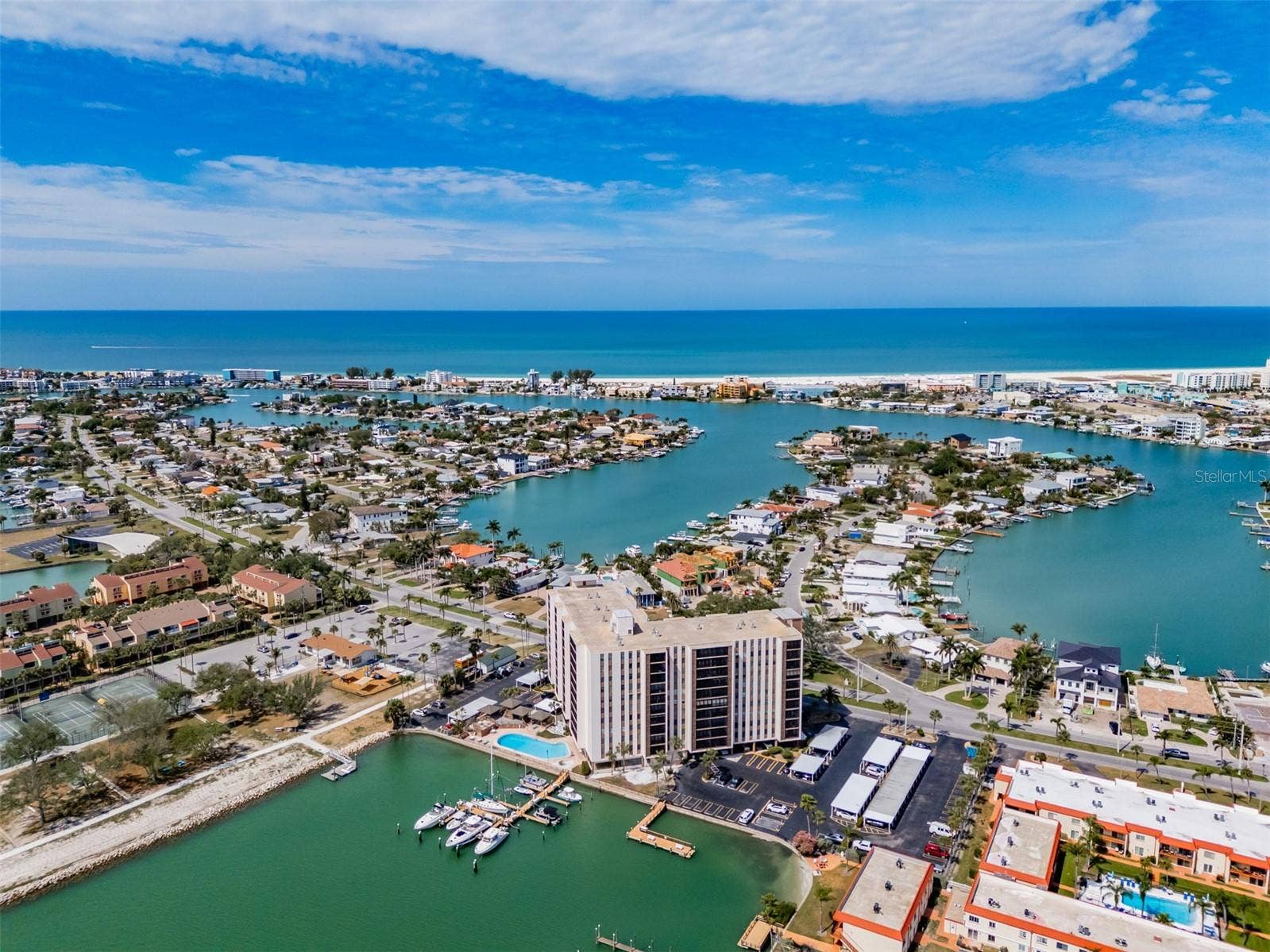 10355 PARADISE BOULEVARD, #511, Treasure Island, FL 33706 10355 PARADISE BOULEVARD, #511, Treasure Island, FL 33706