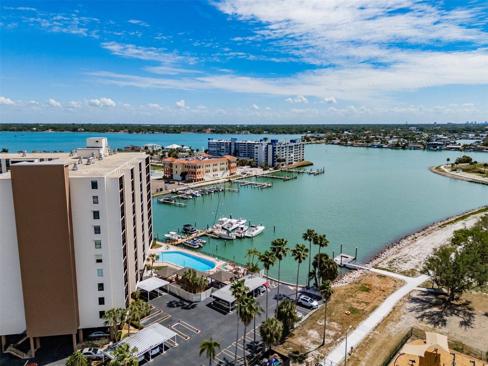 10355 PARADISE BOULEVARD, #511, Treasure Island, FL 33706 10355 PARADISE BOULEVARD, #511, Treasure Island, FL 33706