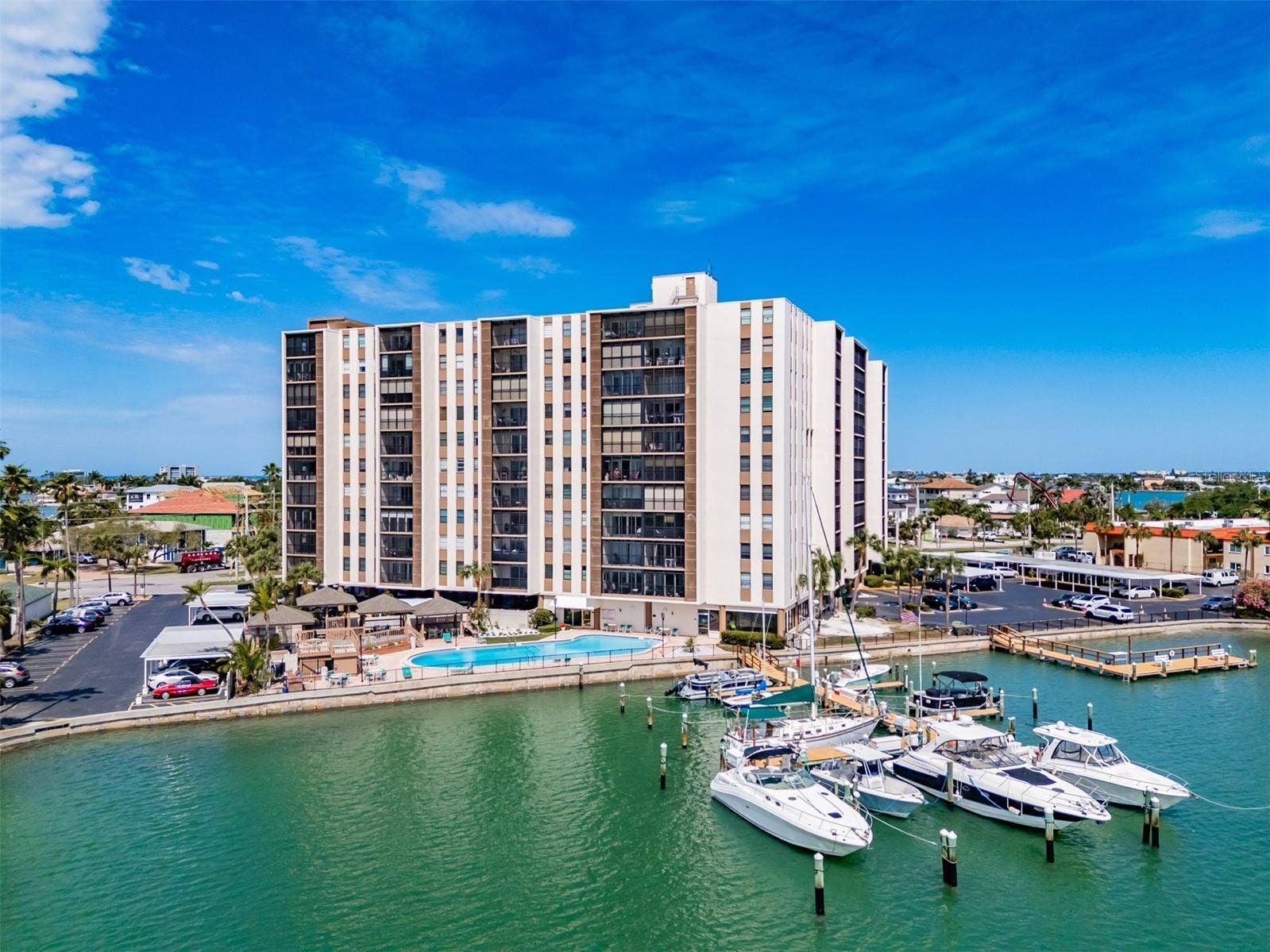 10355 PARADISE BOULEVARD, #511, Treasure Island, FL 33706 10355 PARADISE BOULEVARD, #511, Treasure Island, FL 33706