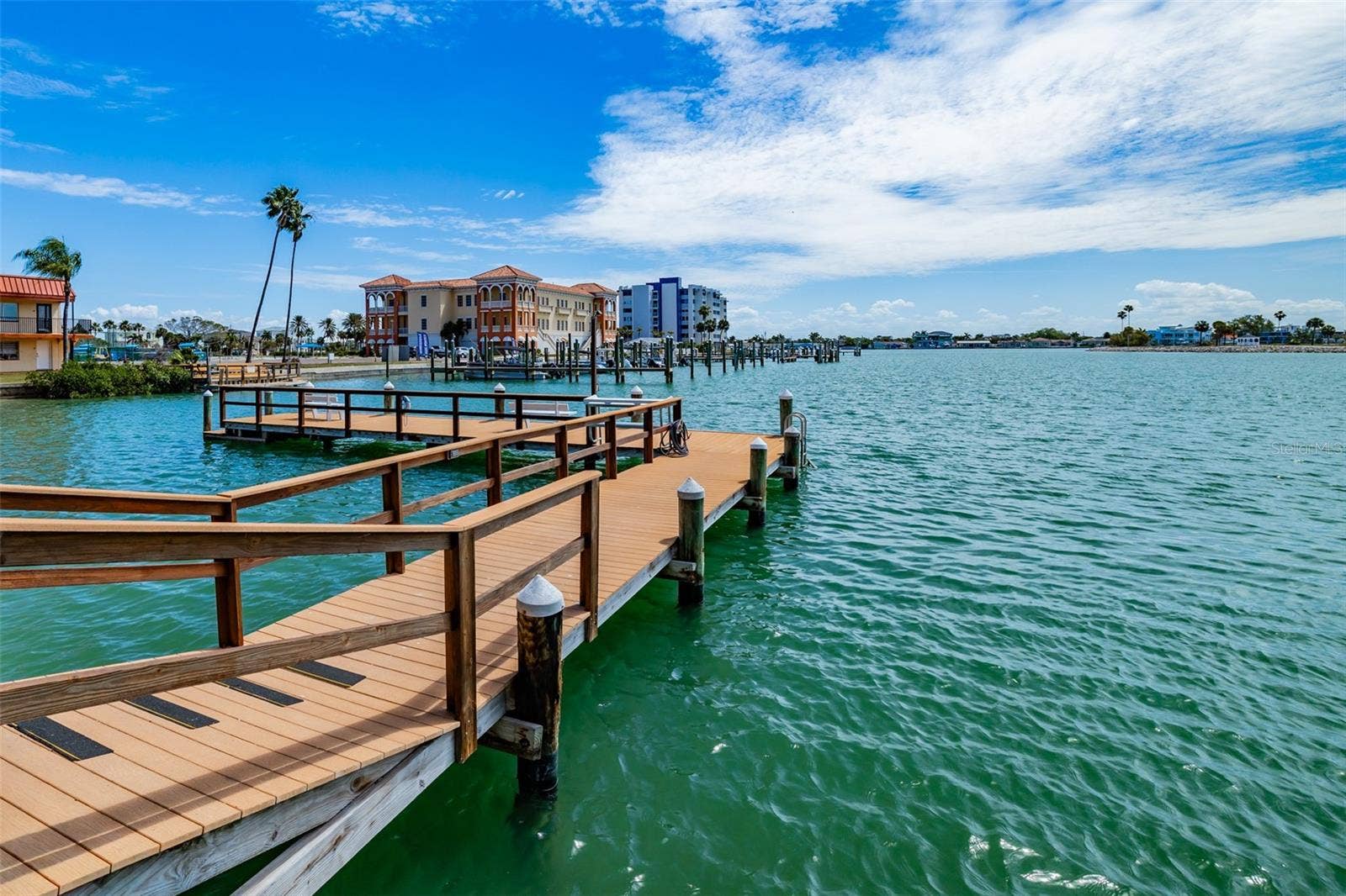 10355 PARADISE BOULEVARD, #511, Treasure Island, FL 33706 10355 PARADISE BOULEVARD, #511, Treasure Island, FL 33706
