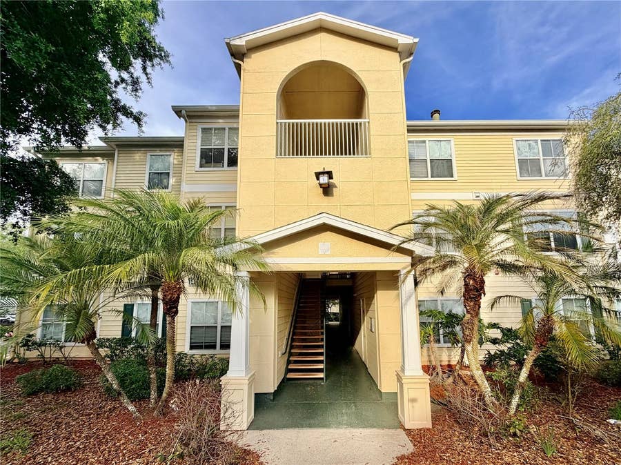 Property photo for 18111 BRIDLE BIT LANE, Tampa, FL
