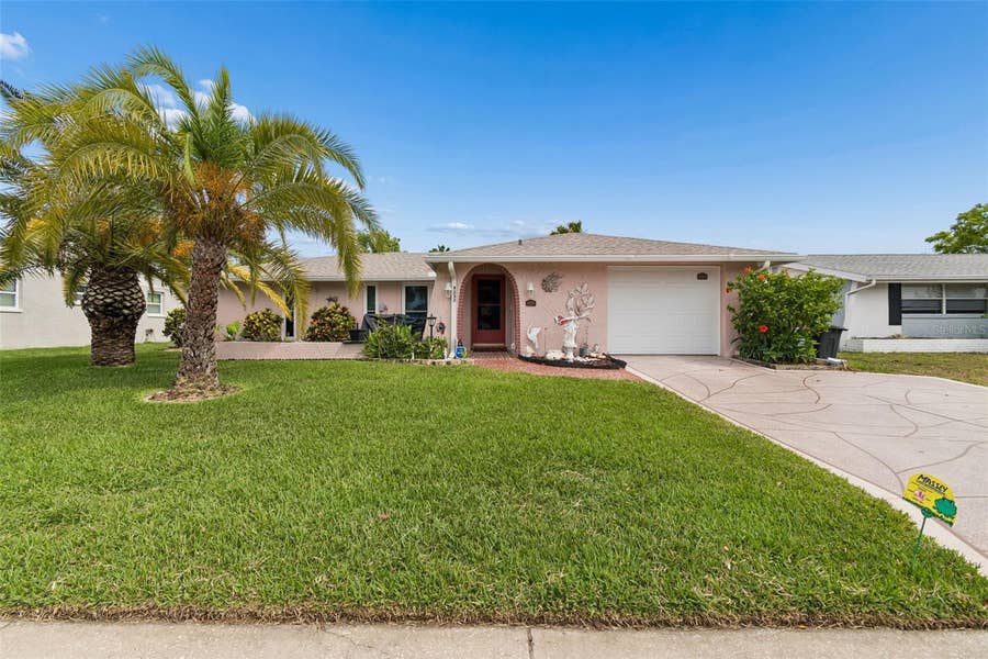 Property photo for 9252 GLEN MOOR LANE, Port Richey, FL