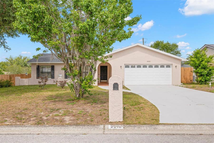 Property photo for 2218 TANGLEWOOD WAY, Brandon, FL