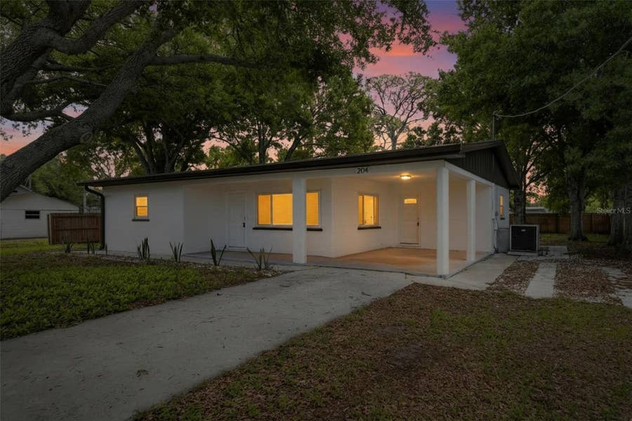 Property photo for 204 7TH AVENUE NW, Ruskin, FL