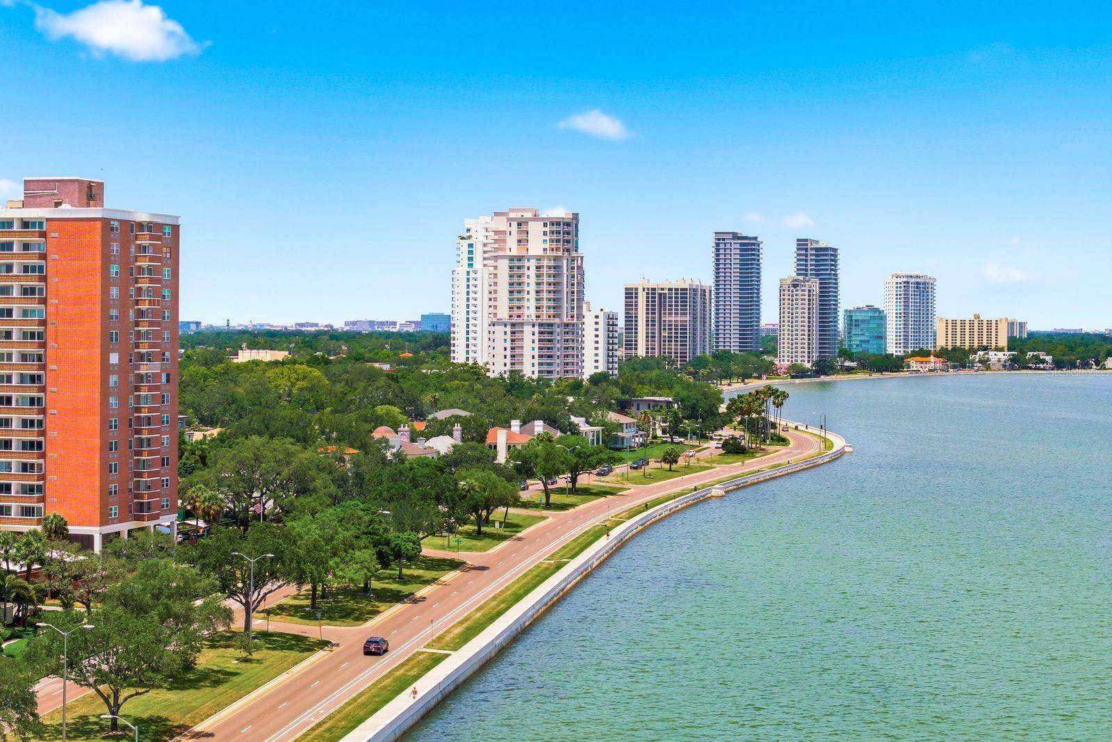 4811 BAYSHORE BOULEVARD, #303, Tampa, FL 33611 4811 BAYSHORE BOULEVARD, #303, Tampa, FL 33611