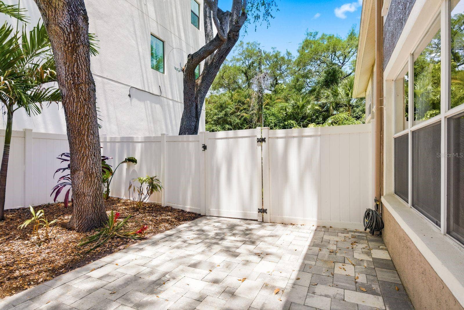 4811 BAYSHORE BOULEVARD, #303, Tampa, FL 33611 4811 BAYSHORE BOULEVARD, #303, Tampa, FL 33611
