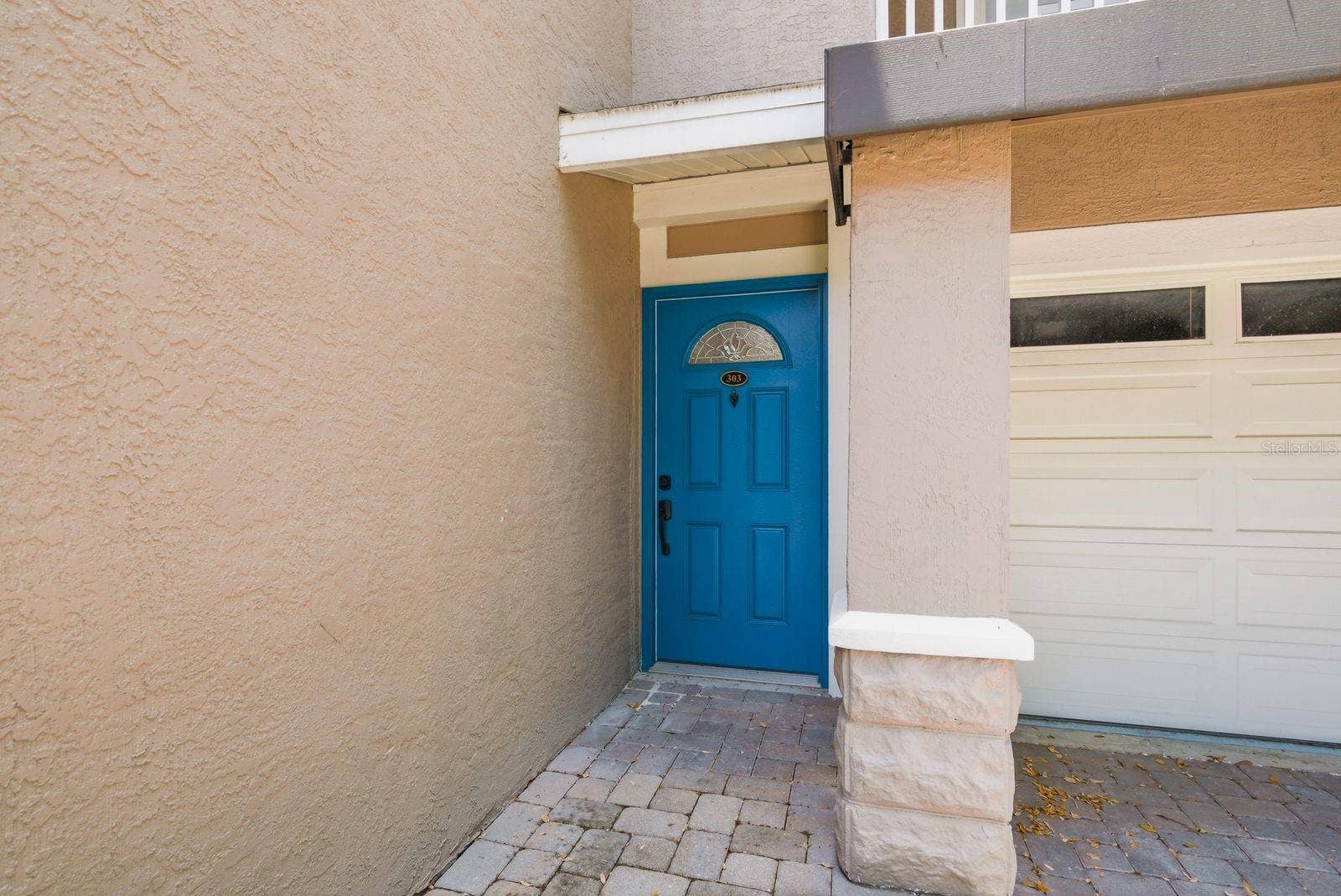 4811 BAYSHORE BOULEVARD, #303, Tampa, FL 33611 Welcome to Bayshore!