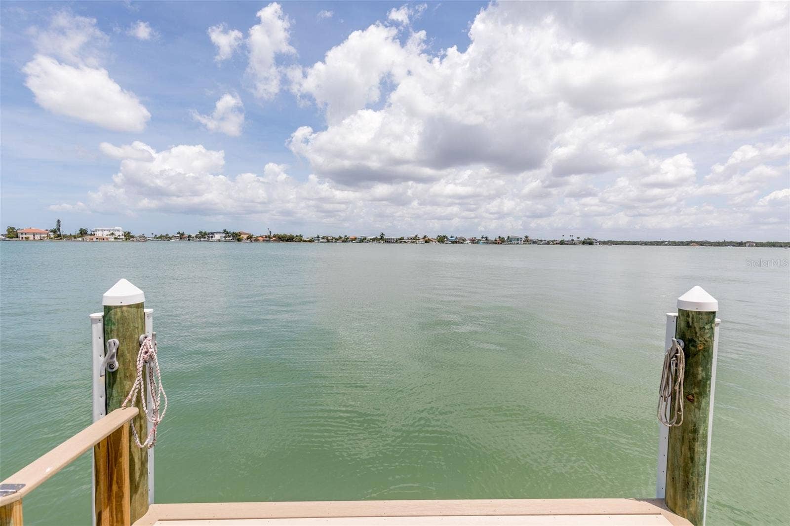 4 PARADISE LANE, Treasure Island, FL 33706 4 PARADISE LANE, Treasure Island, FL 33706