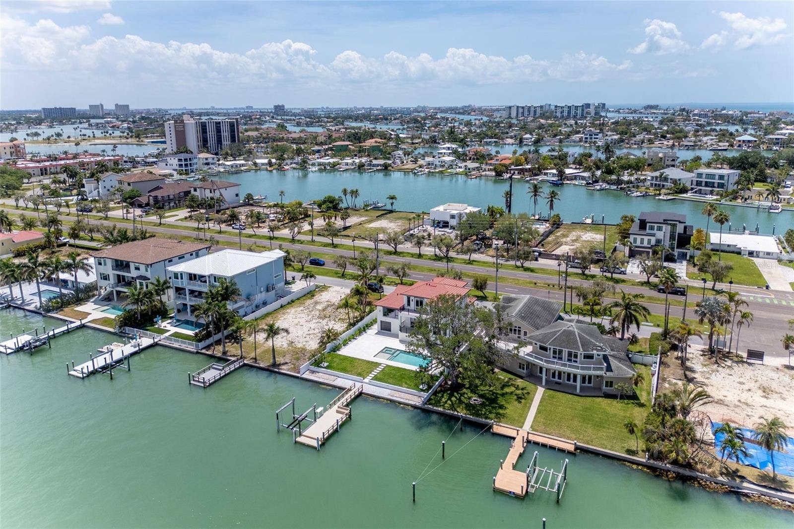 4 PARADISE LANE, Treasure Island, FL 33706 4 PARADISE LANE, Treasure Island, FL 33706