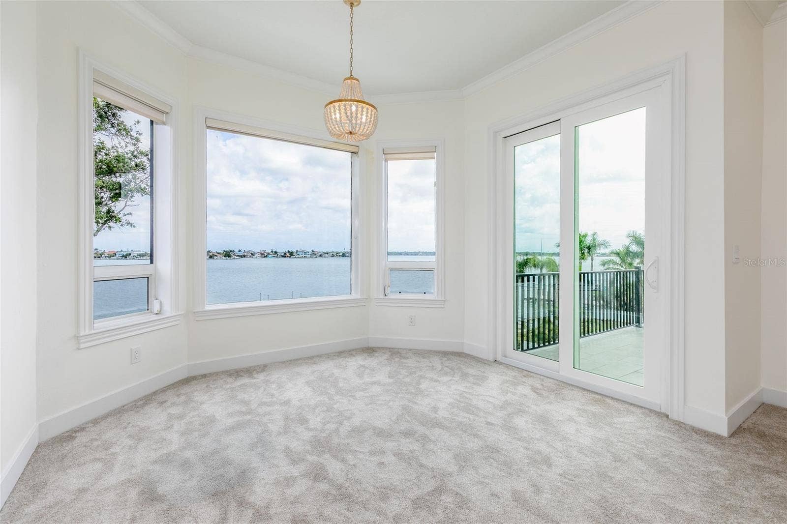 4 PARADISE LANE, Treasure Island, FL 33706 4 PARADISE LANE, Treasure Island, FL 33706