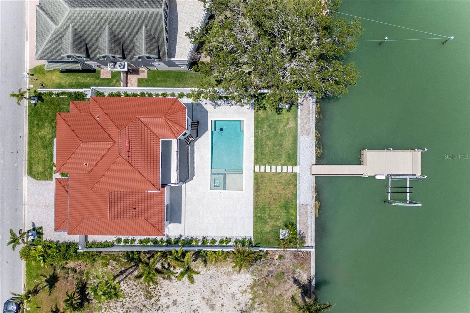 4 PARADISE LANE, Treasure Island, FL 33706 4 PARADISE LANE, Treasure Island, FL 33706