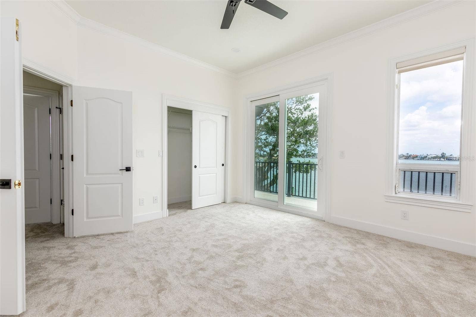 4 PARADISE LANE, Treasure Island, FL 33706 4 PARADISE LANE, Treasure Island, FL 33706