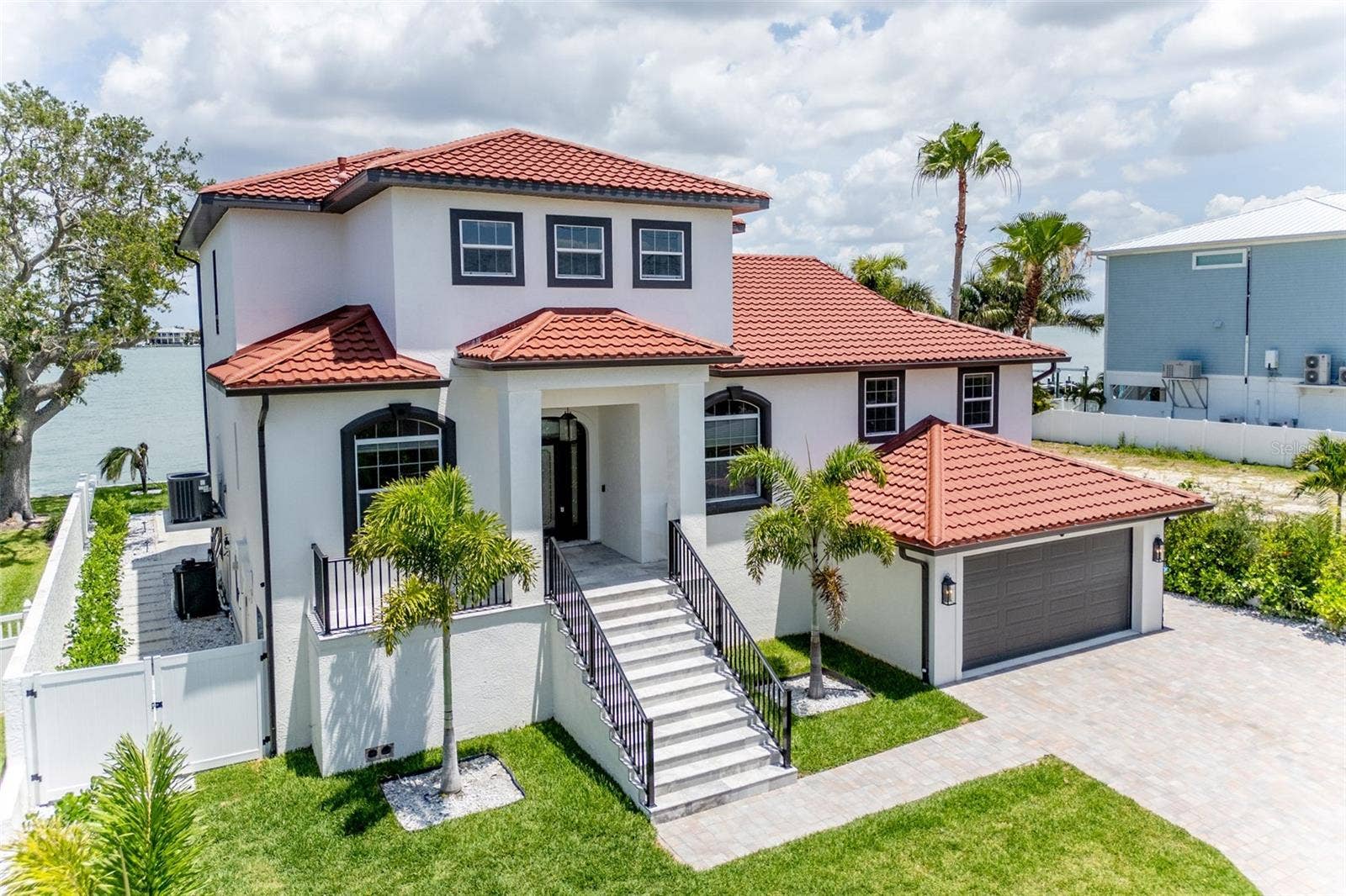 4 PARADISE LANE, Treasure Island, FL 33706 4 PARADISE LANE, Treasure Island, FL 33706