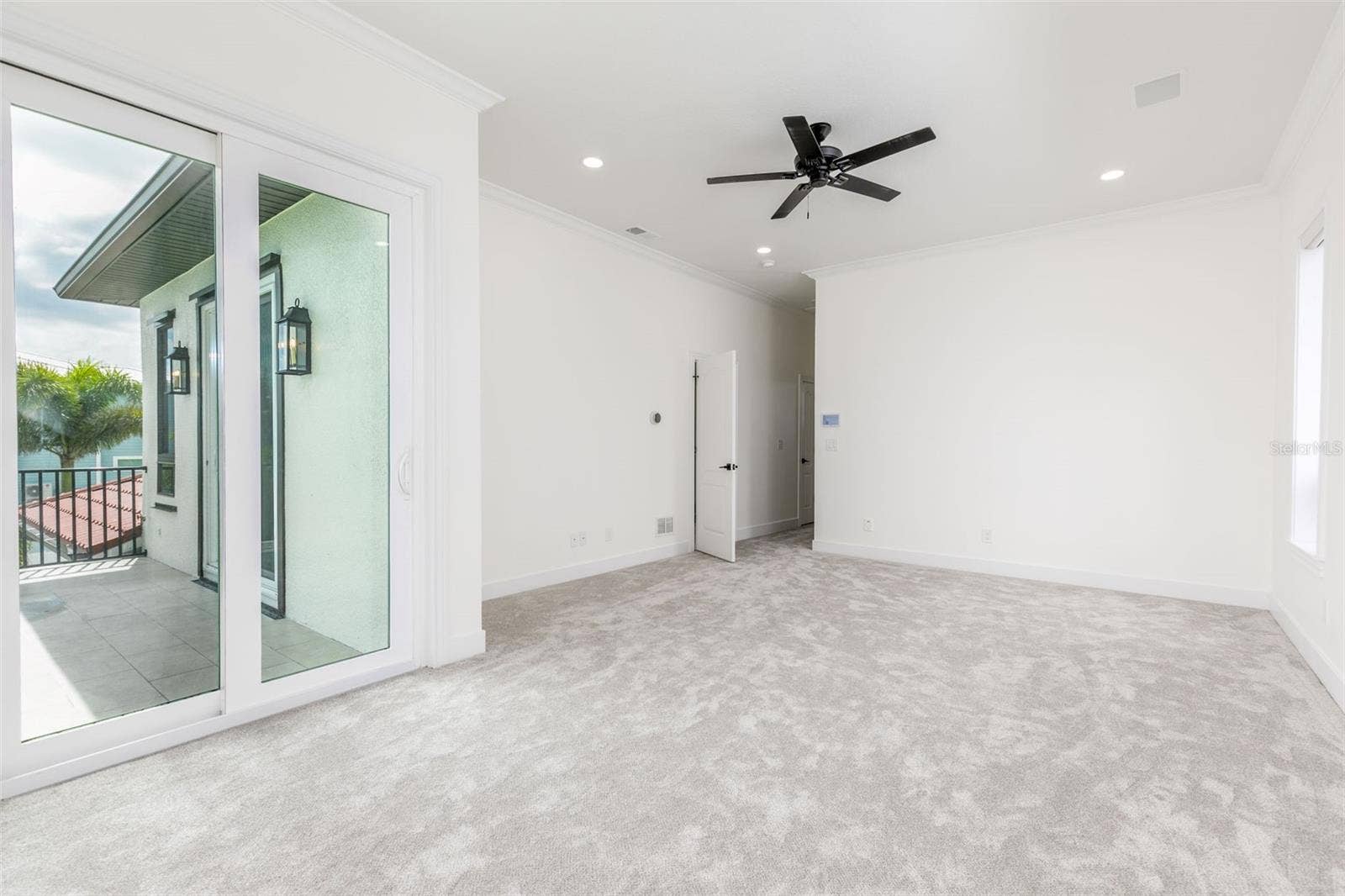 4 PARADISE LANE, Treasure Island, FL 33706 4 PARADISE LANE, Treasure Island, FL 33706