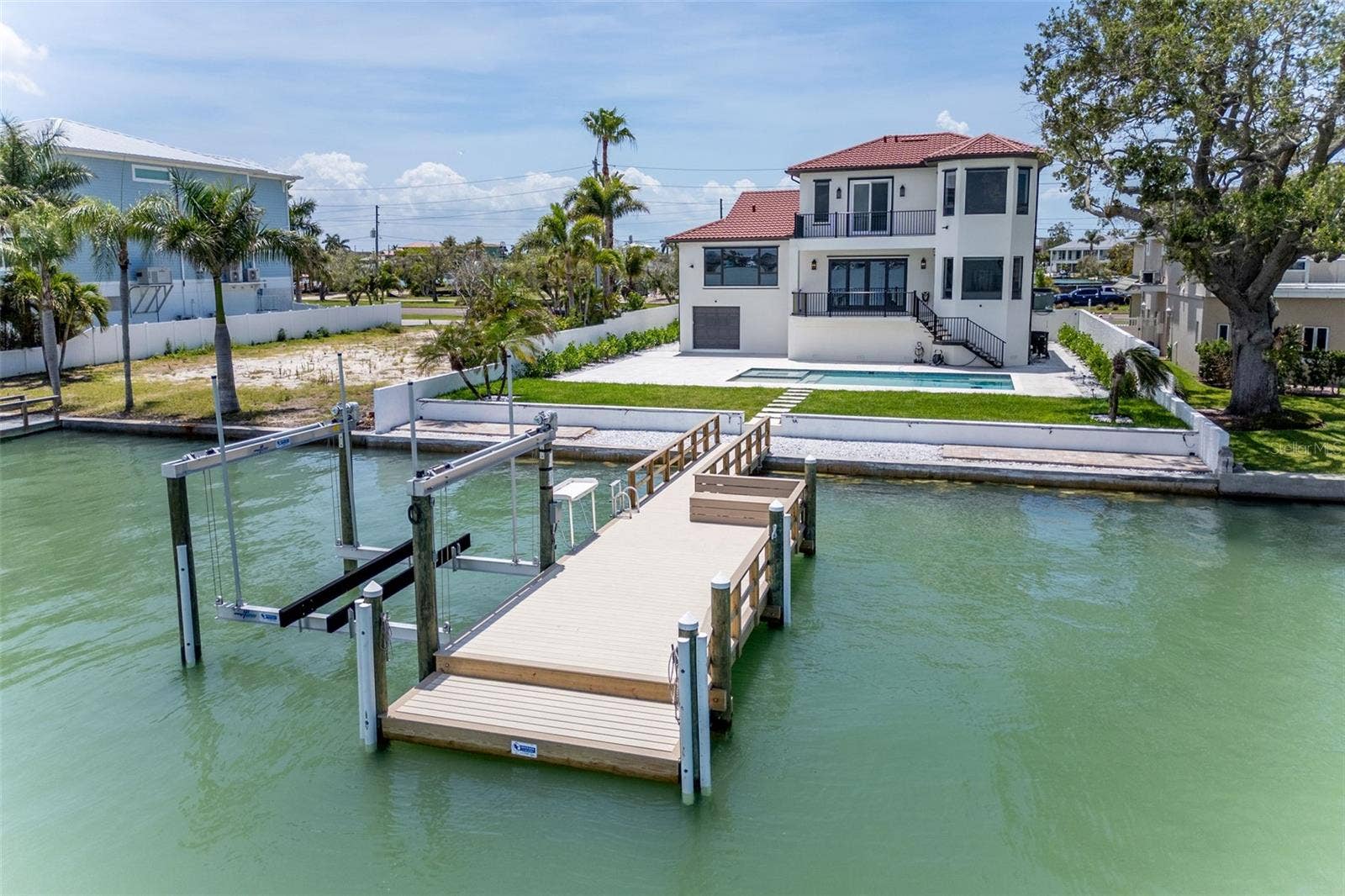 4 PARADISE LANE, Treasure Island, FL 33706 4 PARADISE LANE, Treasure Island, FL 33706