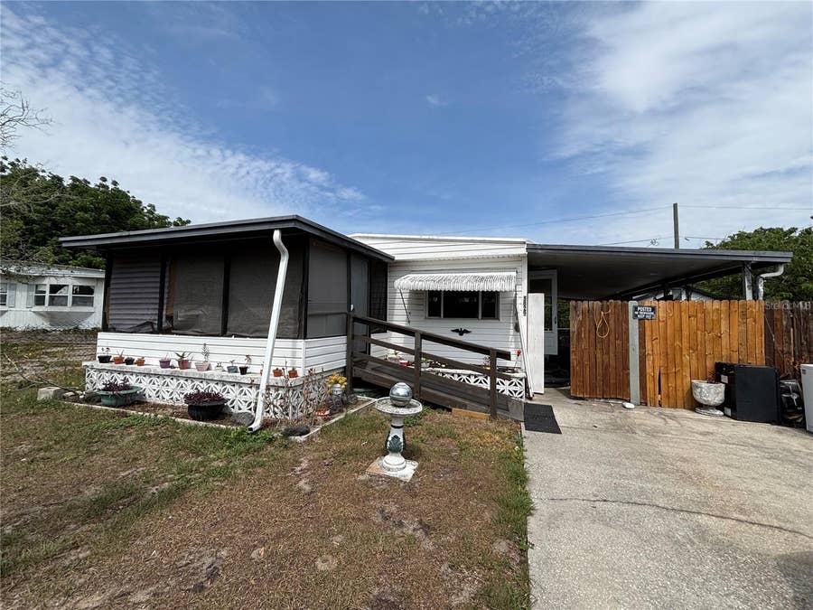 Property photo for 5829 SUNSHINE PARK DRIVE, New Port Richey, FL