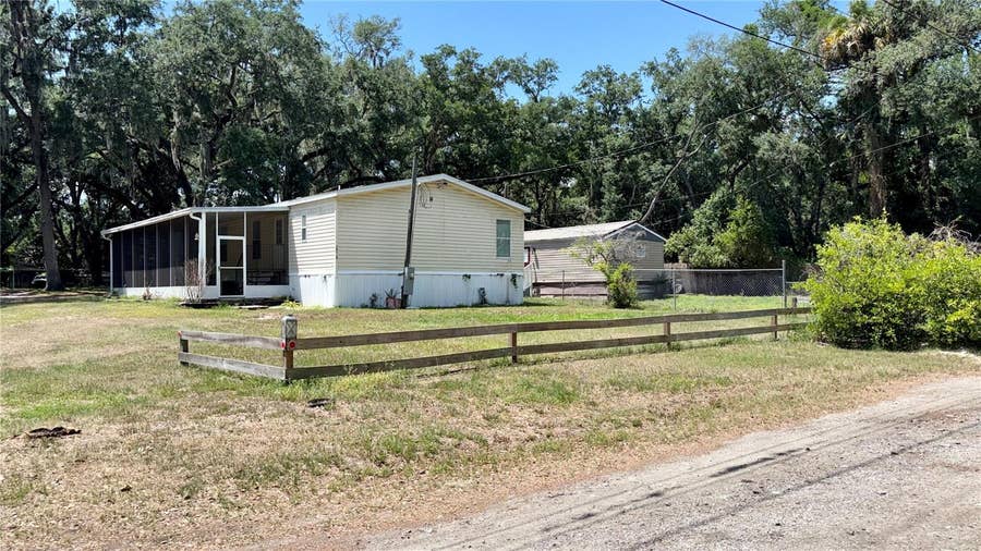 Property photo for 19112 IVERSON ROAD, Lutz, FL
