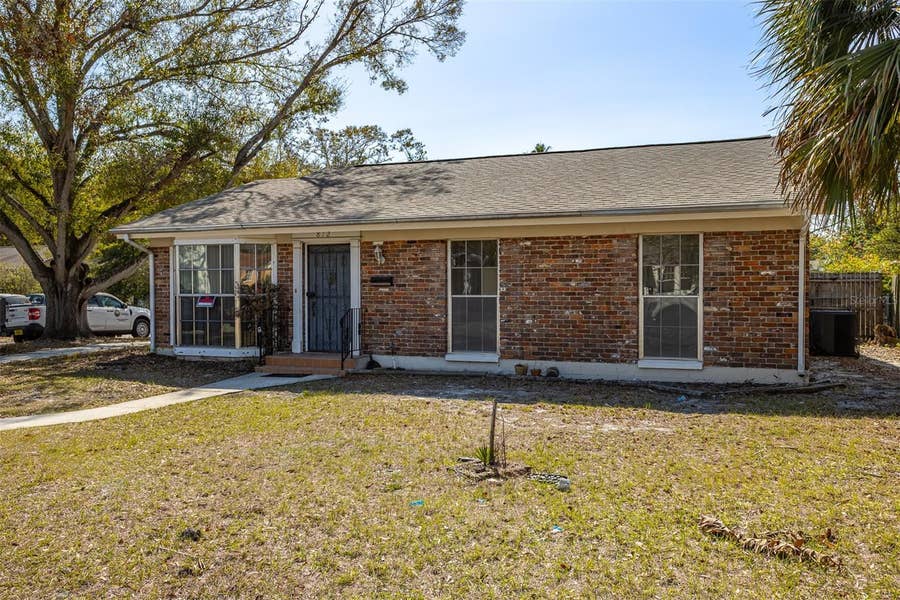 Property photo for 812 W WARREN AVENUE, Tampa, FL