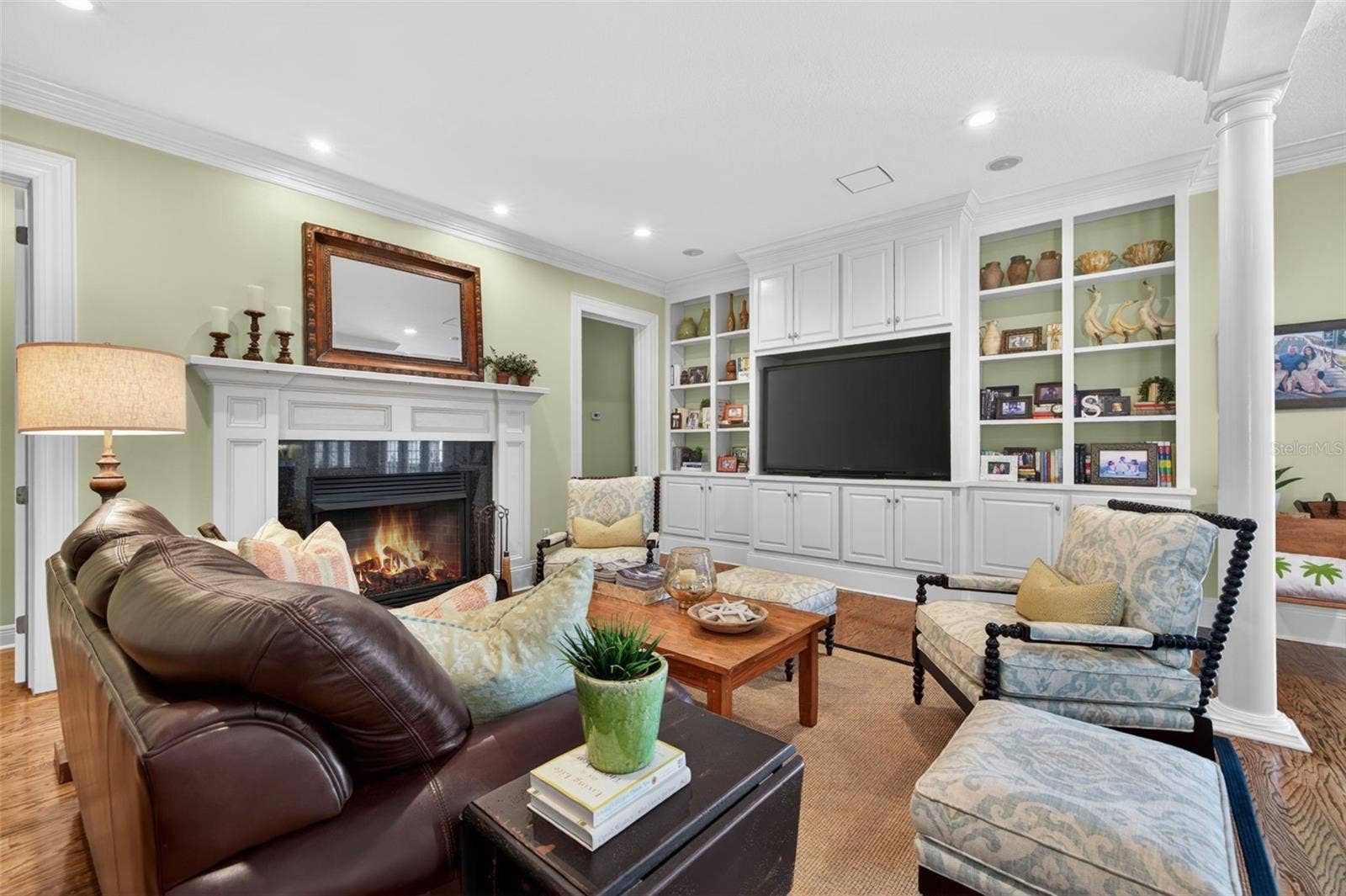 445 PARK AVENUE, Belleair, FL 33756 Living Room