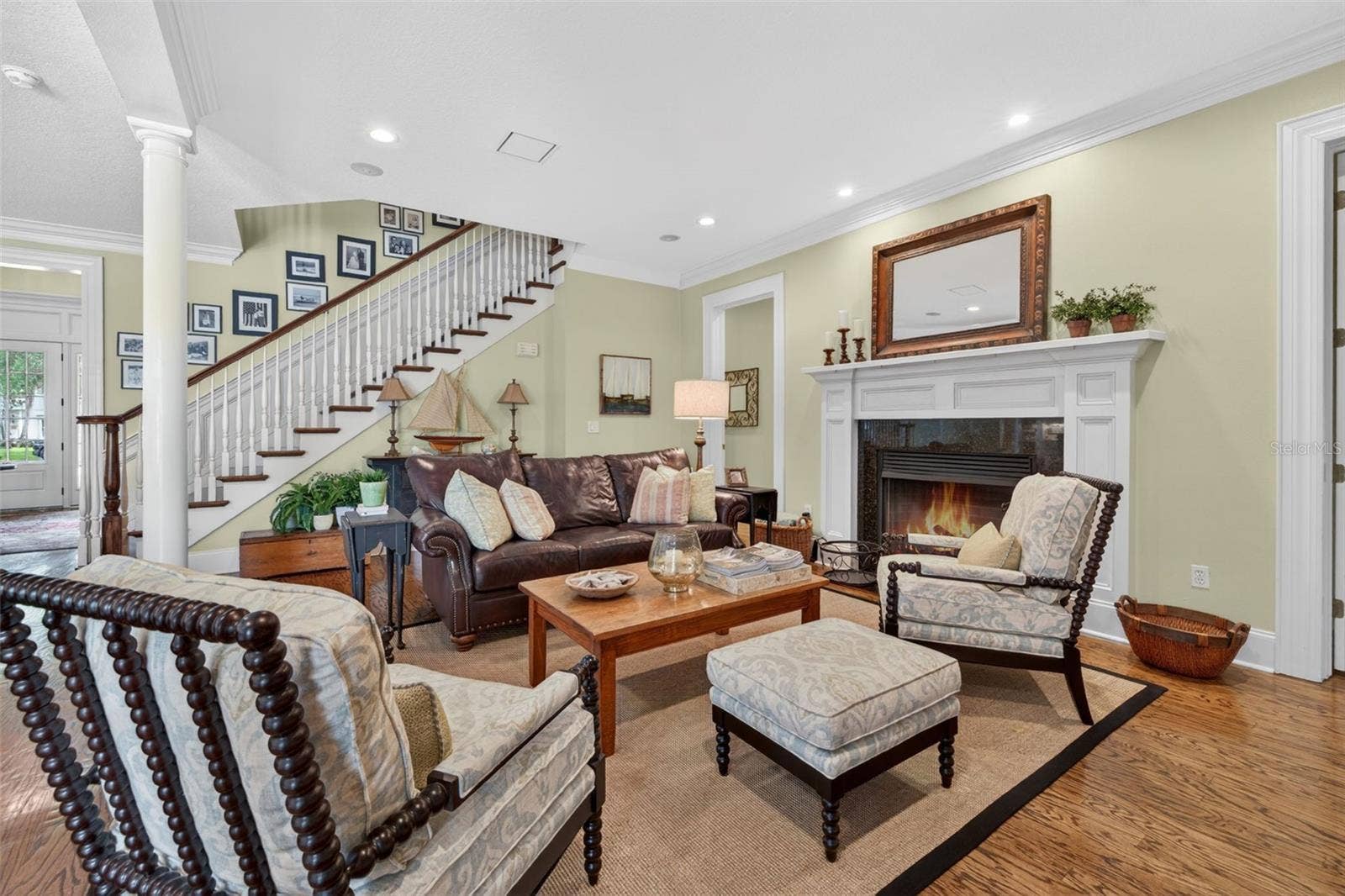 445 PARK AVENUE, Belleair, FL 33756 Living Room