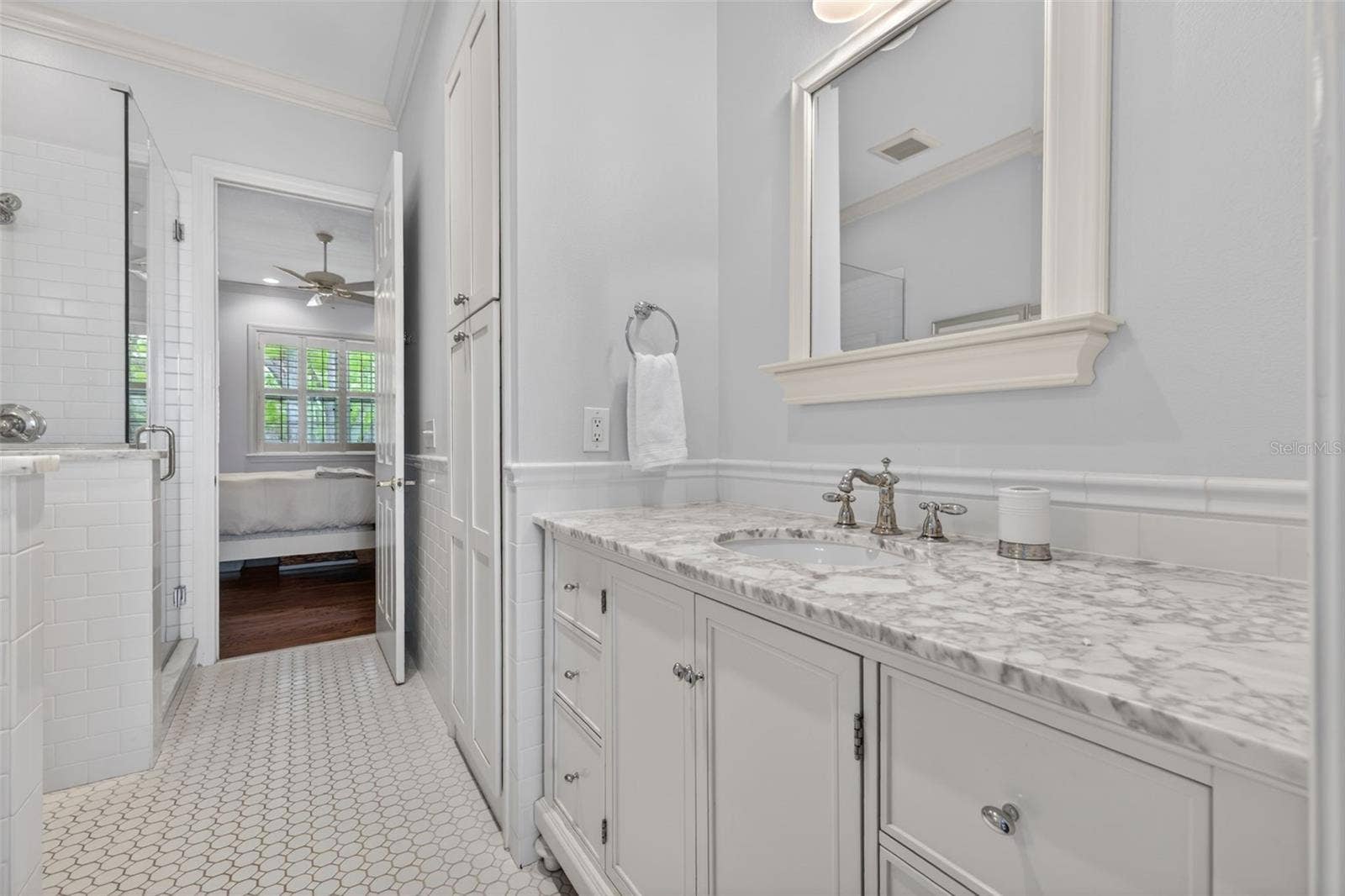 445 PARK AVENUE, Belleair, FL 33756 Bathroom