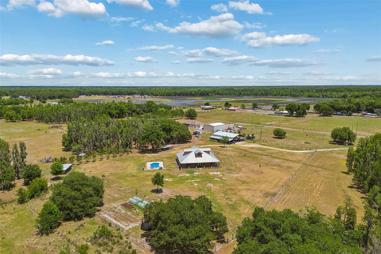 41451 NIPPER ROAD, Zephyrhills, FL 33540 41451 NIPPER ROAD, Zephyrhills, FL 33540