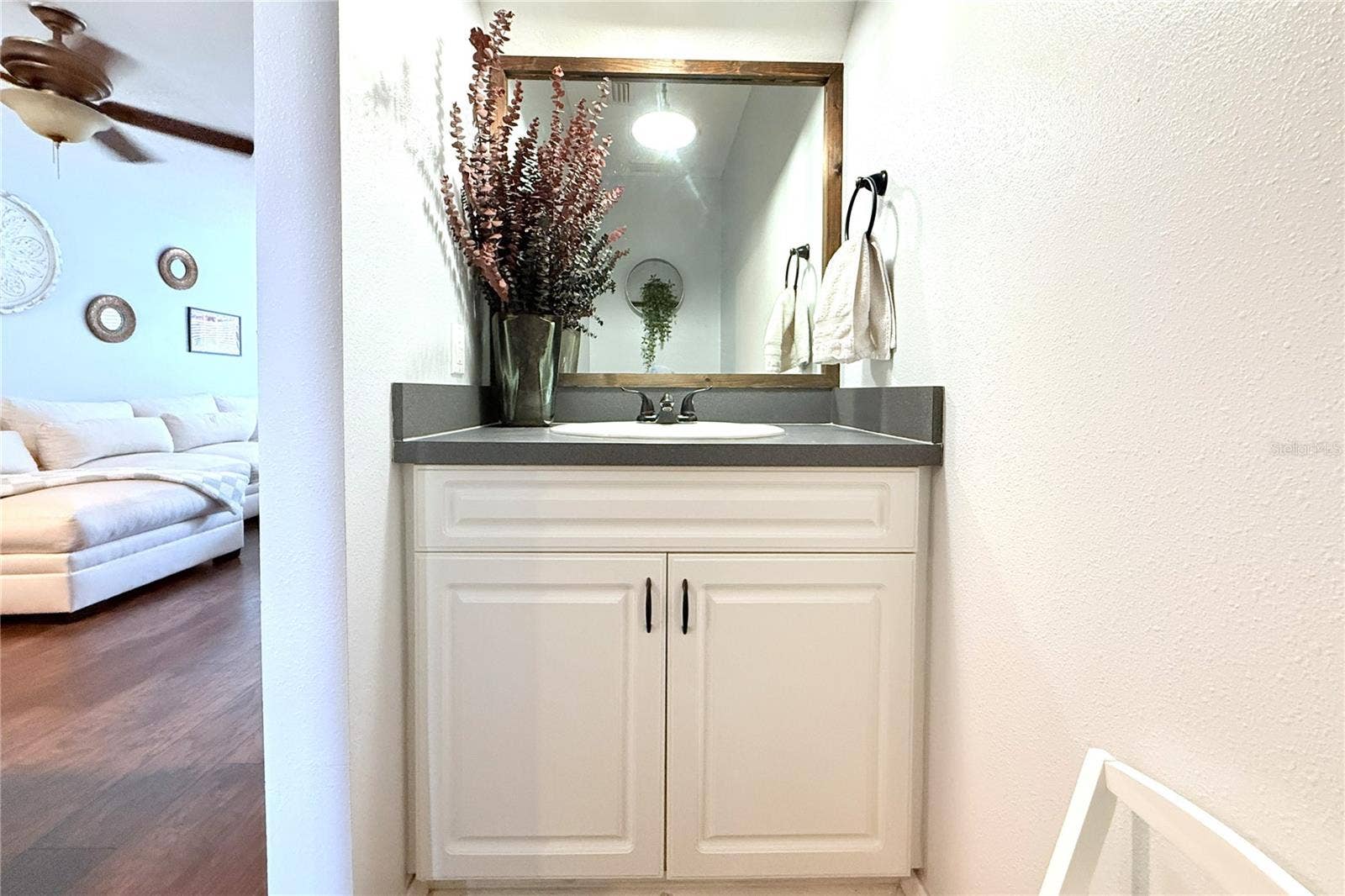 5307 TERRAZA COURT, Temple Terrace, FL 33617 2th bath