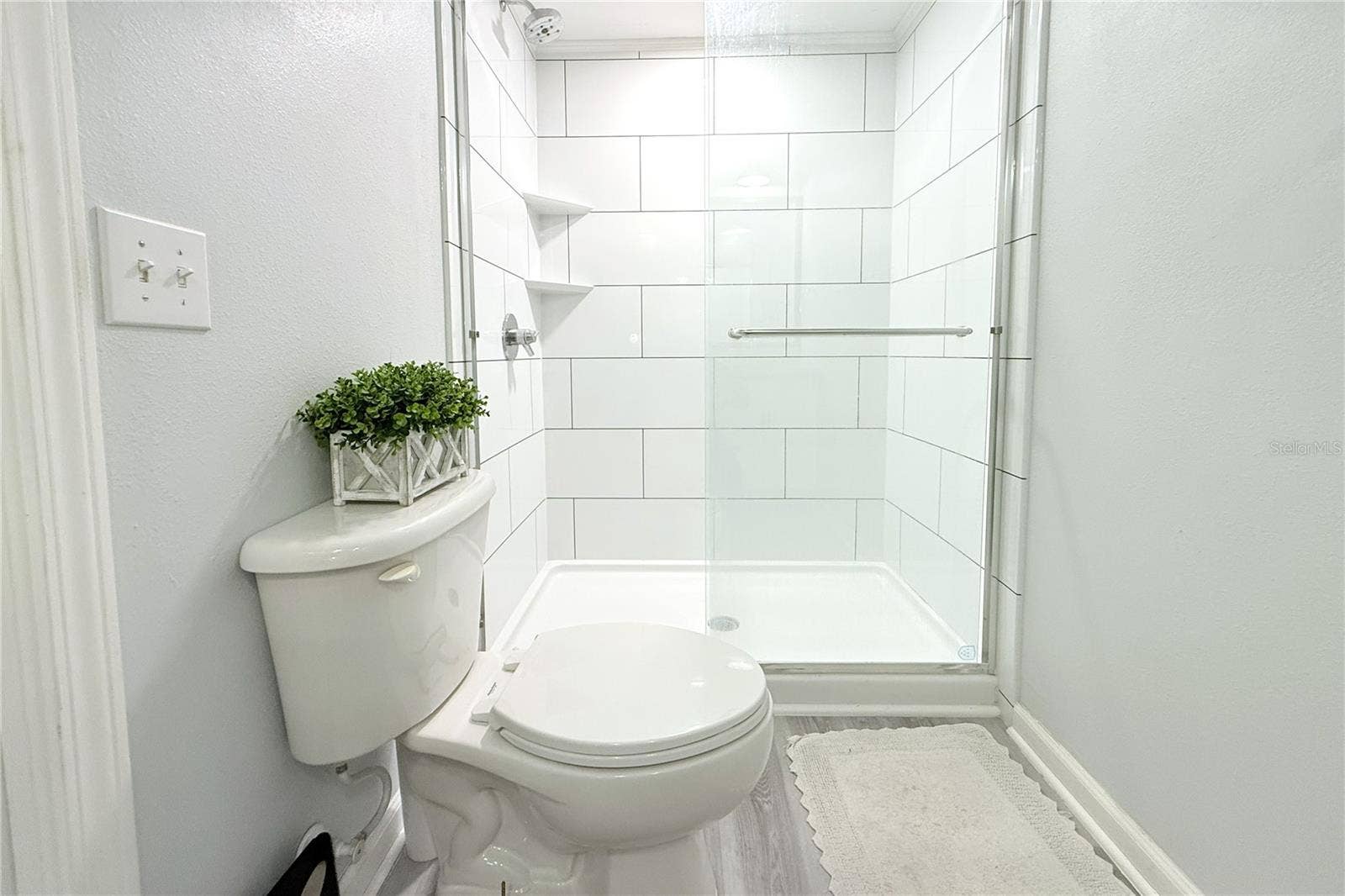 5307 TERRAZA COURT, Temple Terrace, FL 33617 Bath master