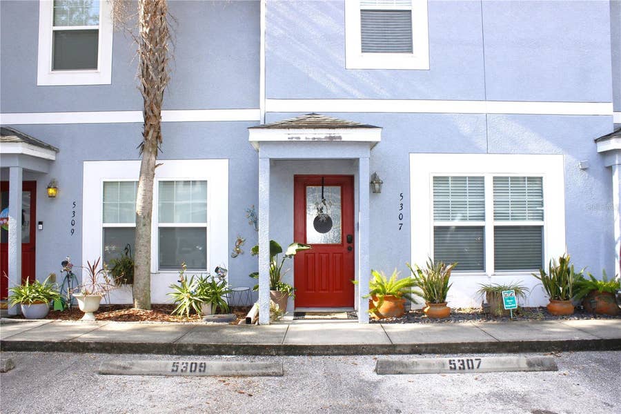Property photo for 5307 TERRAZA COURT, Temple Terrace, FL