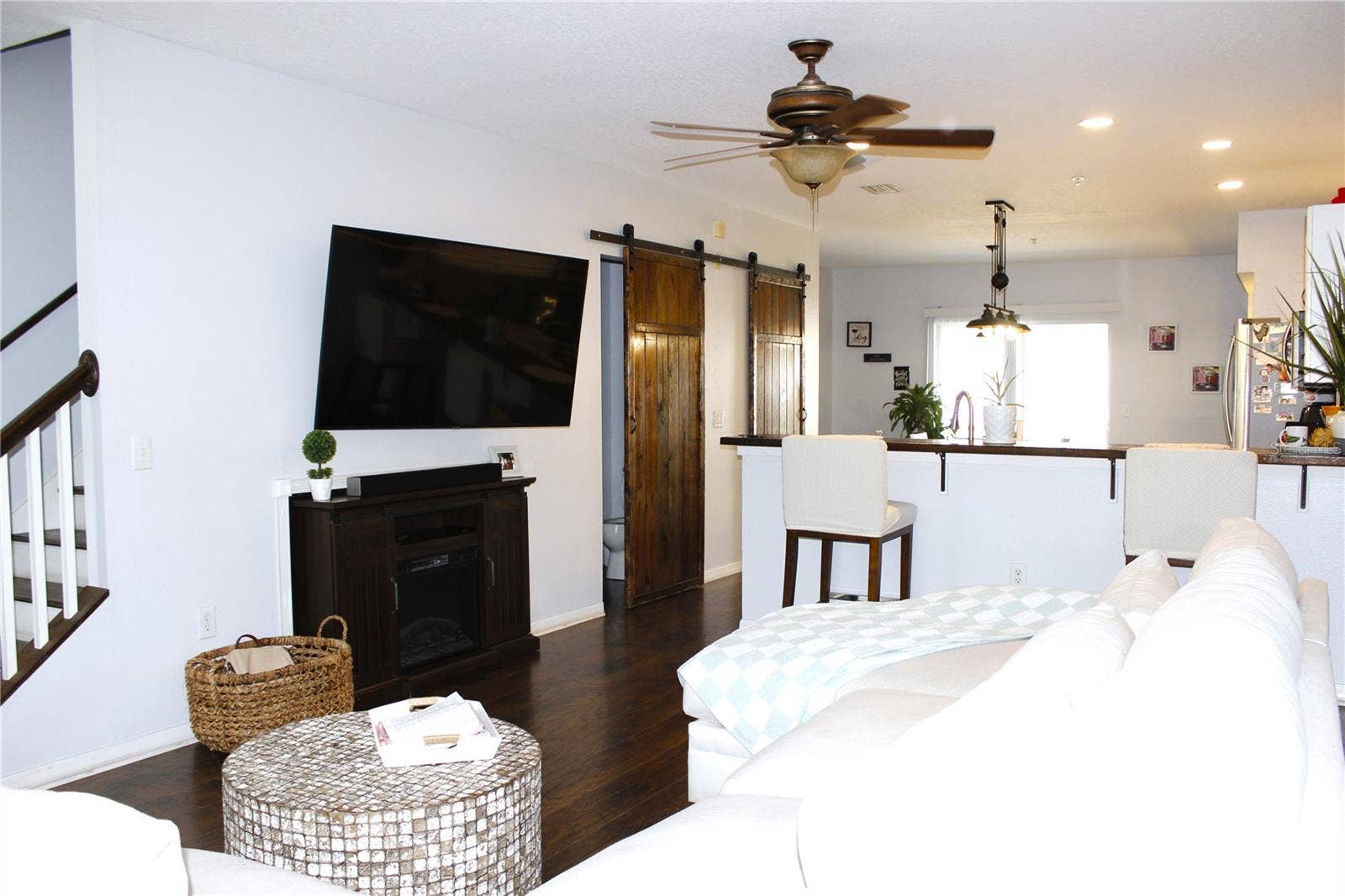 5307 TERRAZA COURT, Temple Terrace, FL 33617 5307 TERRAZA COURT, Temple Terrace, FL 33617