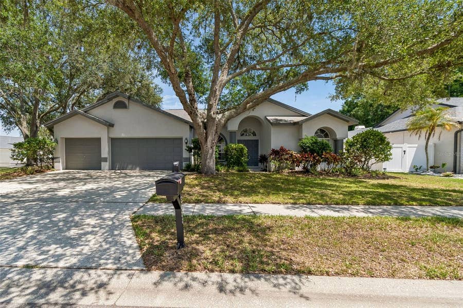 Property photo for 5488 OAKRIDGE DRIVE, Palm Harbor, FL
