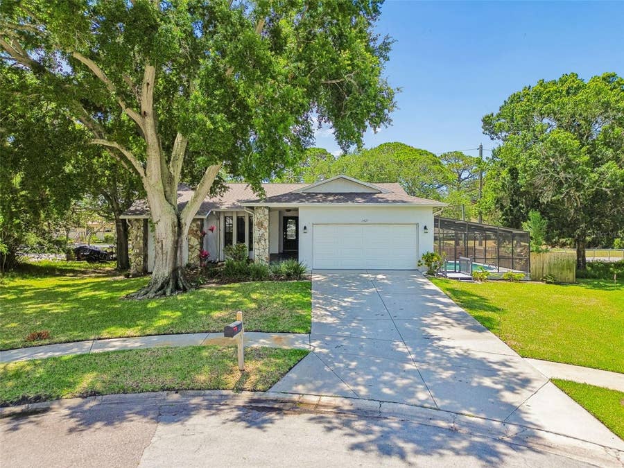 Property photo for 1421 IRONWORKS LANE, Tarpon Springs, FL