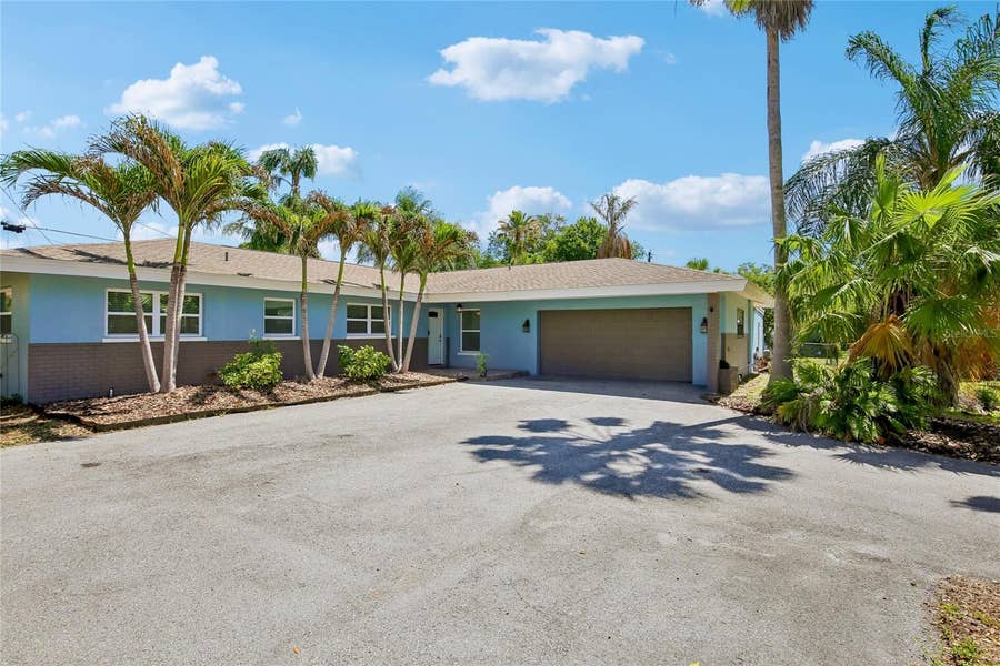 Property photo for 1872 HUNT LANE, Clearwater, FL