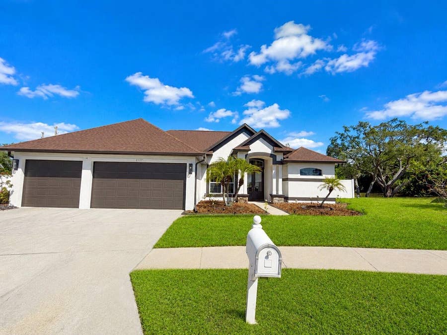 Property photo for 8137 GOLDEN BEAR LOOP, Port Richey, FL