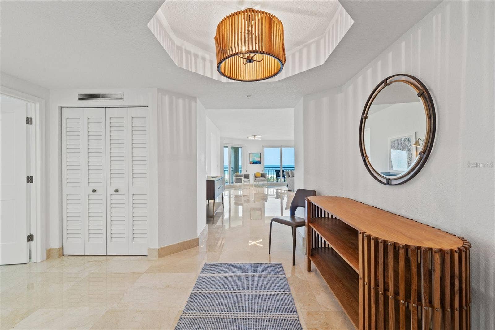 1180 GULF BOULEVARD, #401, Clearwater Beach, FL 33767 Entry Foyer