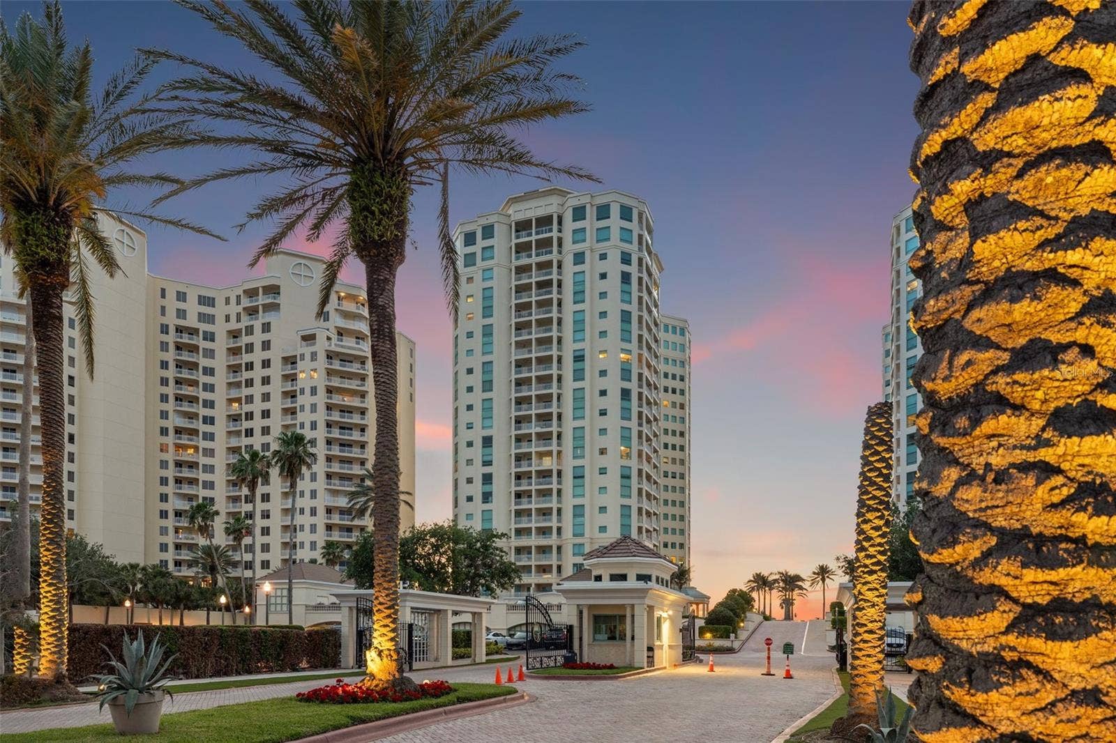 1180 GULF BOULEVARD, #401, Clearwater Beach, FL 33767 1180 GULF BOULEVARD, #401, Clearwater Beach, FL 33767