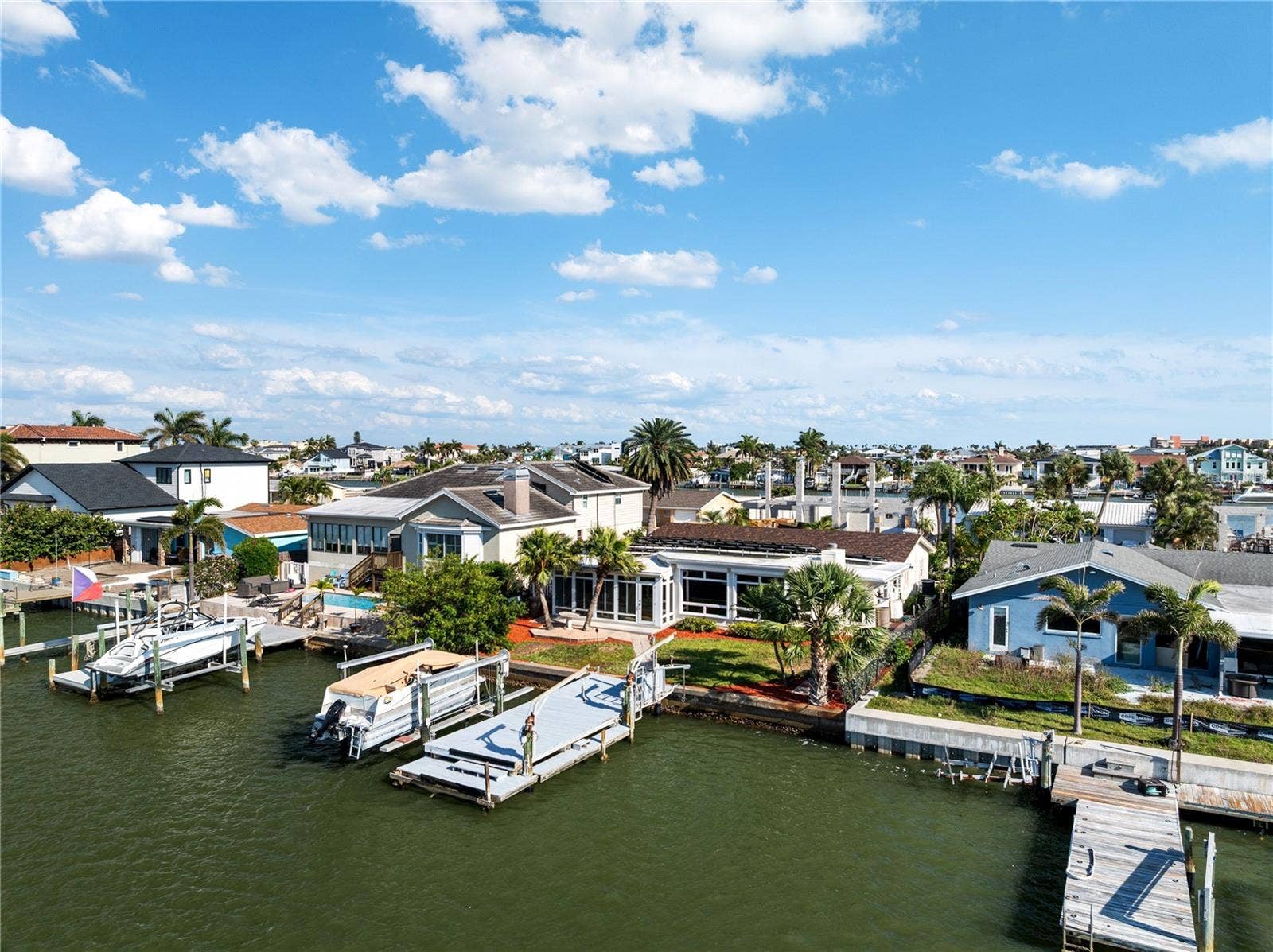 324 173RD AVENUE E, North Redington Beach, FL 33708