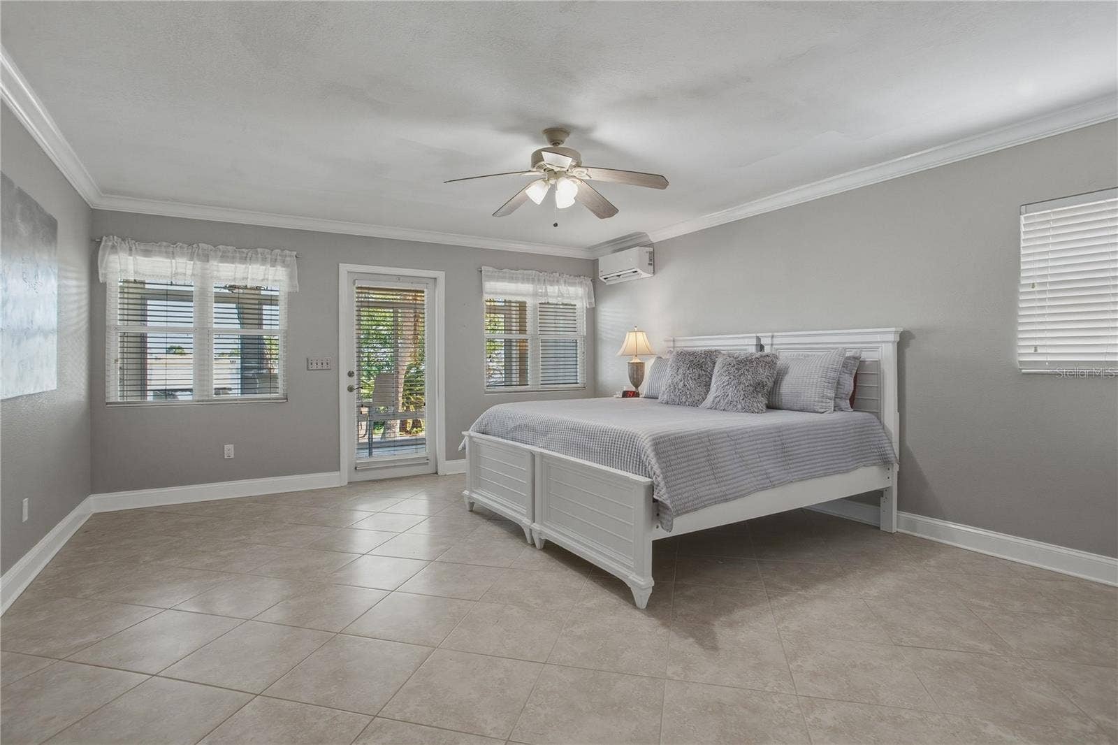 324 173RD AVENUE E, North Redington Beach, FL 33708
