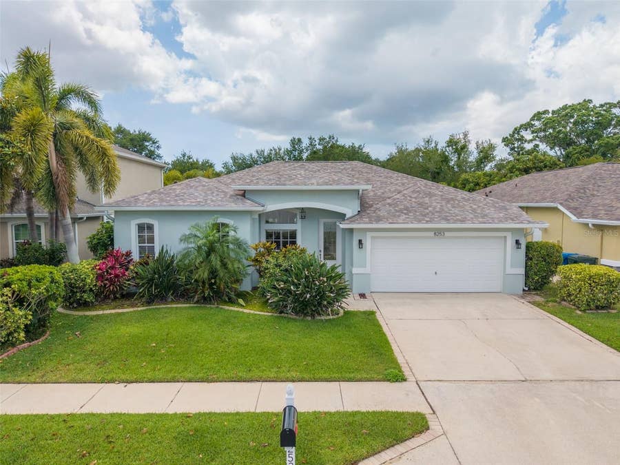 Property photo for 8253 WILD OAKS CIRCLE, Largo, FL