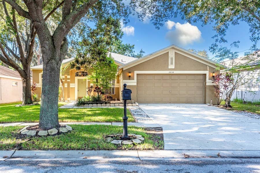 Property photo for 2634 BROOKVILLE DRIVE, Valrico, FL