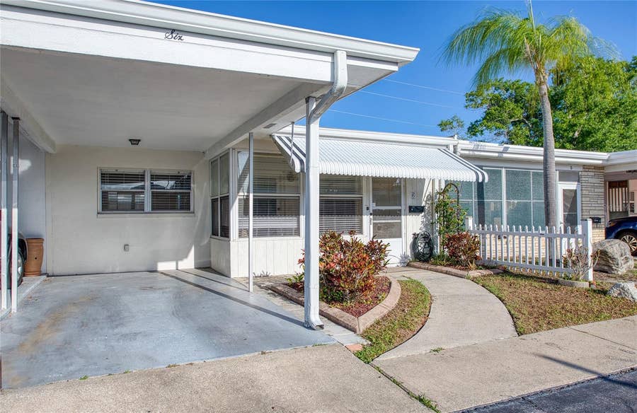 Property photo for 13940 ANONA HEIGHTS DRIVE, #6, Largo, FL