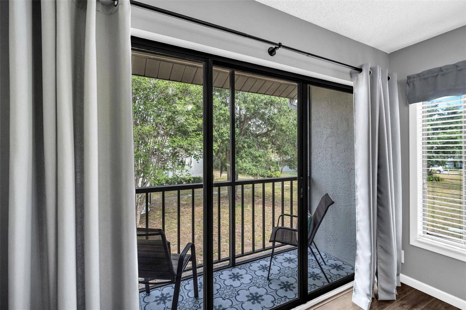 Peaceful views & beautiful accent tile~
