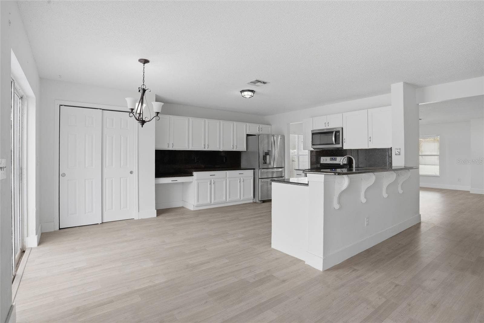 1161 KEMPTON CHASE PARKWAY, Orlando, FL 32837 1161 KEMPTON CHASE PARKWAY, Orlando, FL 32837