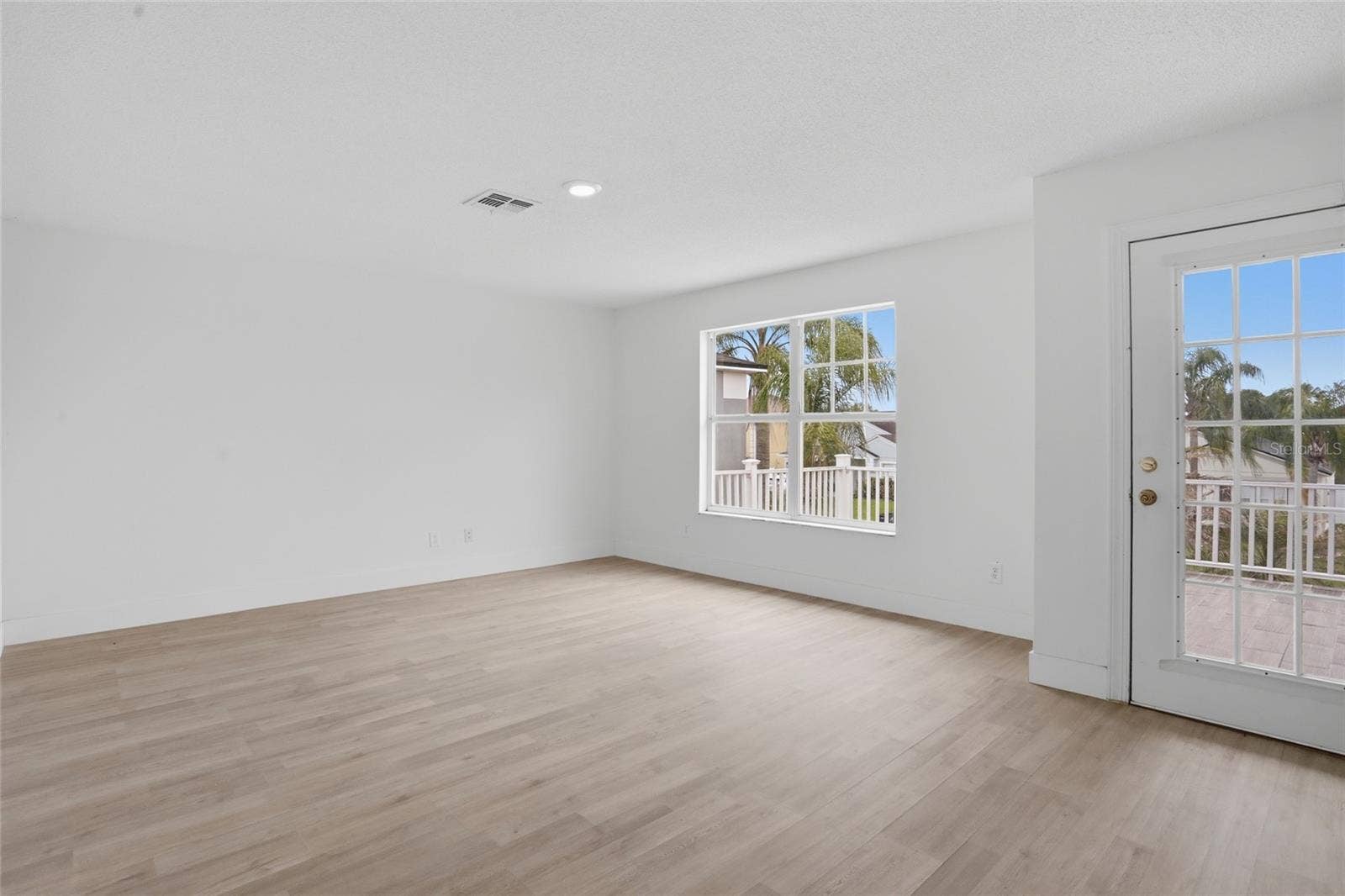 1161 KEMPTON CHASE PARKWAY, Orlando, FL 32837 1161 KEMPTON CHASE PARKWAY, Orlando, FL 32837