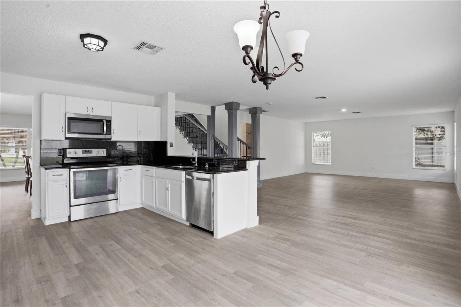 1161 KEMPTON CHASE PARKWAY, Orlando, FL 32837 1161 KEMPTON CHASE PARKWAY, Orlando, FL 32837