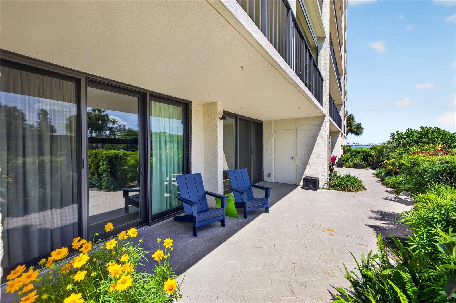 100 OAKMONT LANE, #107 & 108, Belleair, FL 33756 Patio